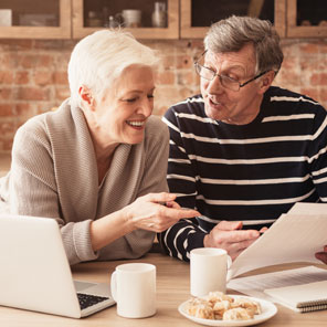 Warum Rentner und Pensionäre im Alter immer schwieriger einen Kredit erhalten. Faktencheck! 